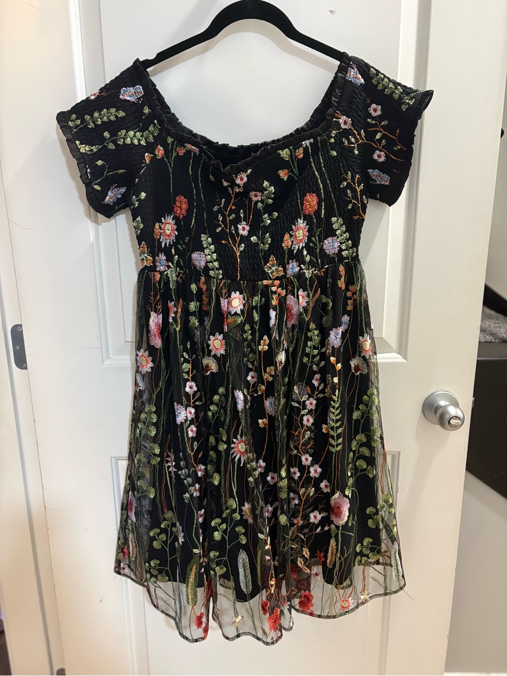 🧚 Torrid NWT Floral Embroidered Off Shoulder Mesh Dress Size 12 fairycore - Picture 4 of 9